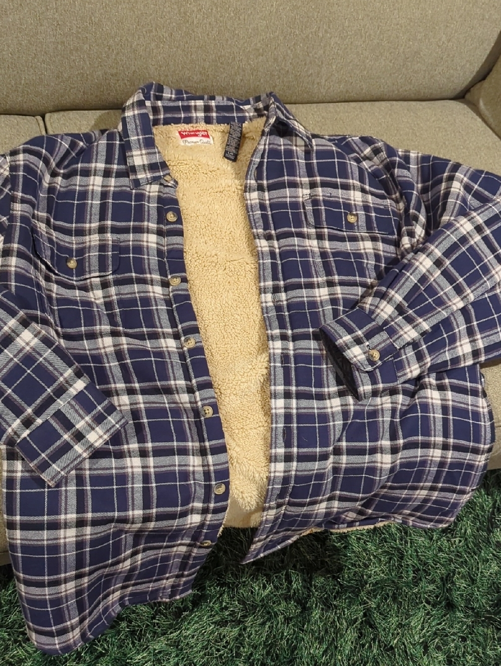 Vintage Wrangler Plaid Sherpa-Lined Button-Up Jacket - Navy & Cream
